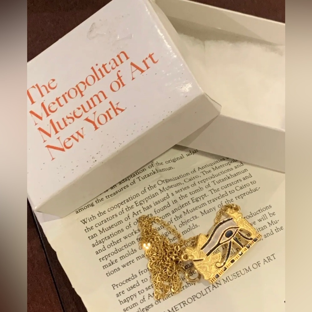 1976 MMA Metropolitan Museum Of Art Eye Of Horus 12K Gold Filled Necklace